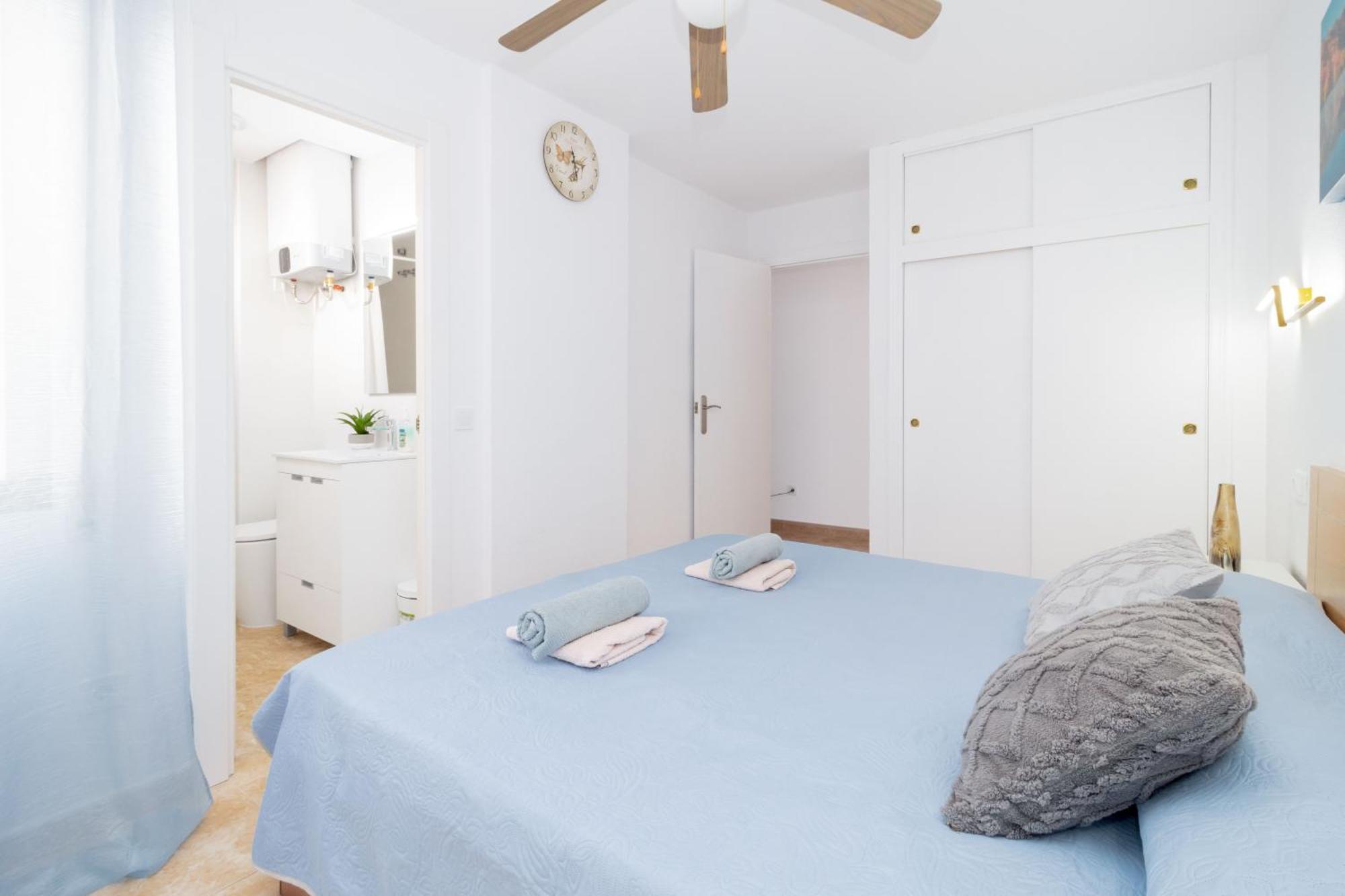 Apartamento 50M Al Mar Torrevieja Buitenkant foto