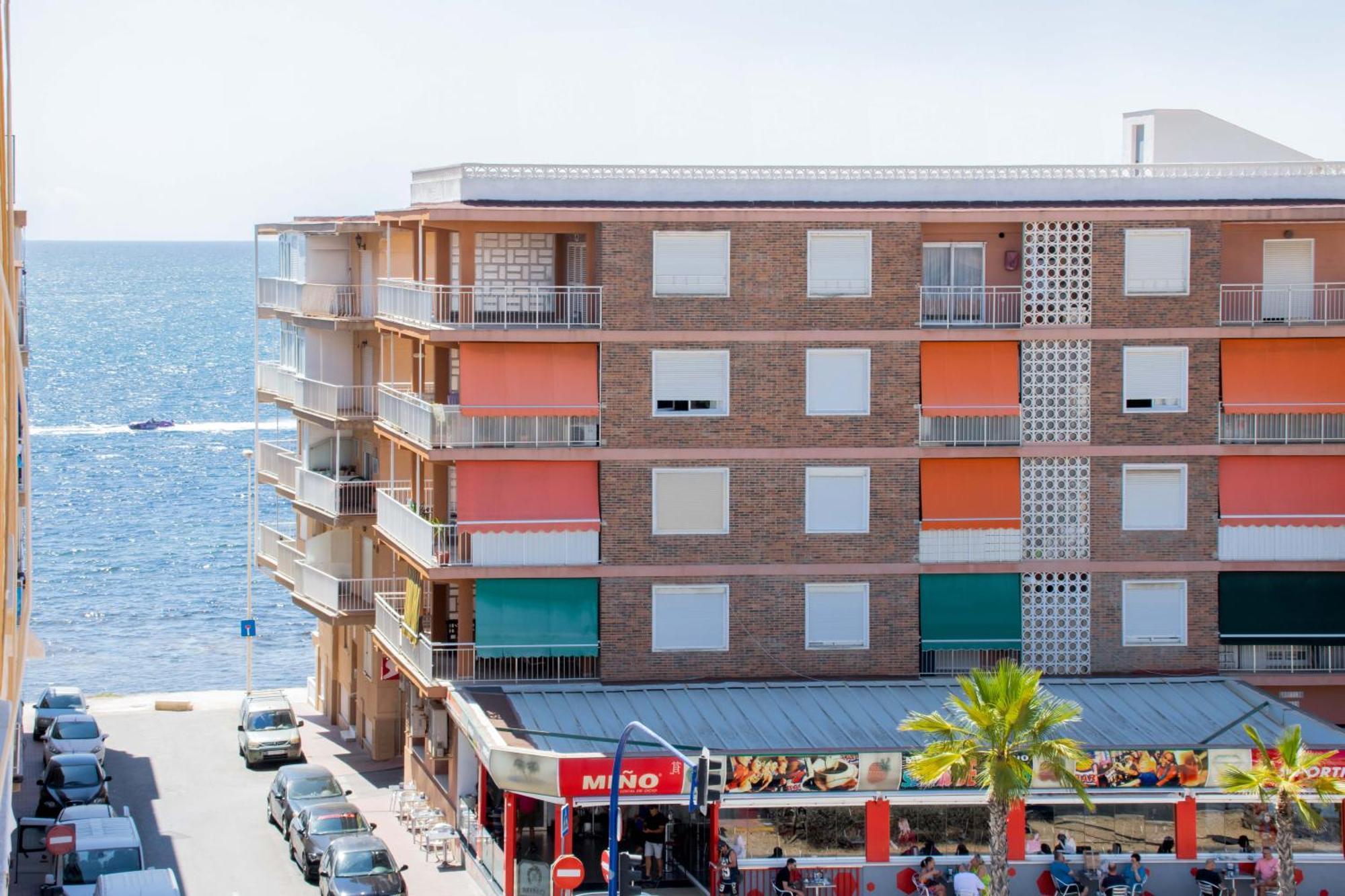 Apartamento 50M Al Mar Torrevieja Buitenkant foto